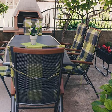 Apartments Sunny Garden Brodarica  Dış mekan fotoğraf