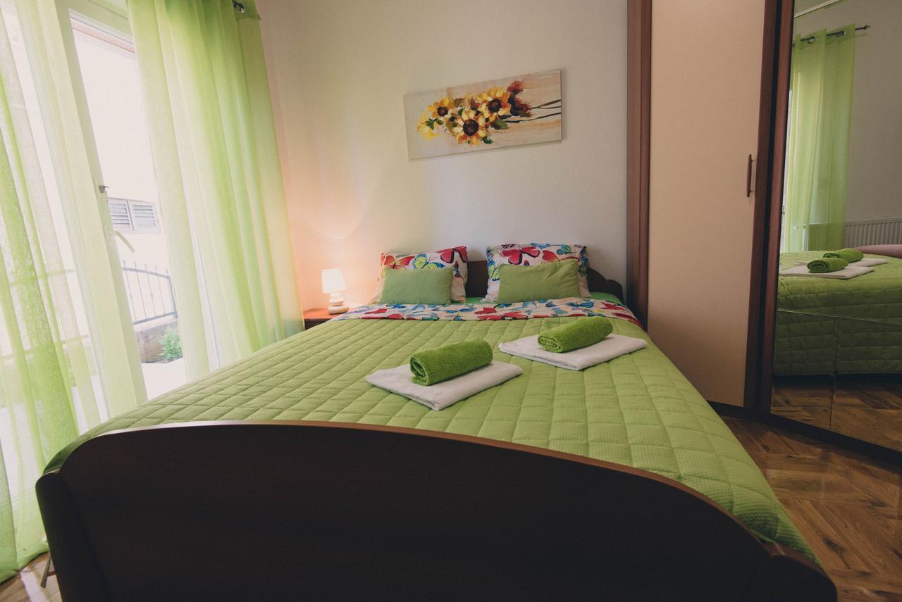Apartments Sunny Garden Brodarica  Dış mekan fotoğraf