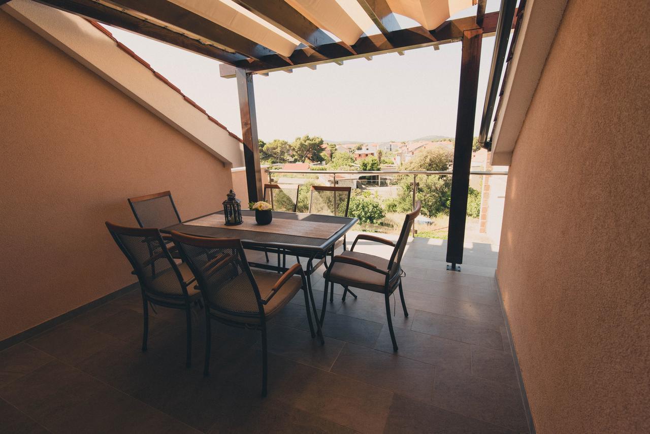 Apartments Sunny Garden Brodarica  Dış mekan fotoğraf