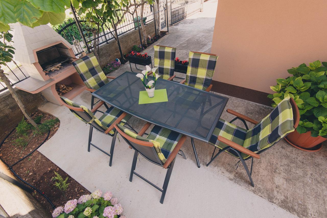 Apartments Sunny Garden Brodarica  Dış mekan fotoğraf